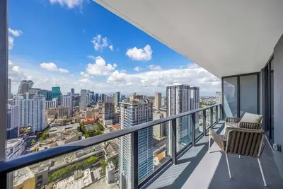Image de Skyline 1-Bd Condo | City & Ocean View