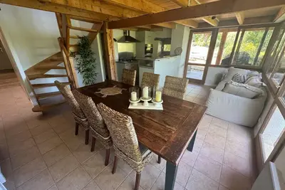 Image de Cottage on the River Lot with spectacular riverside views.