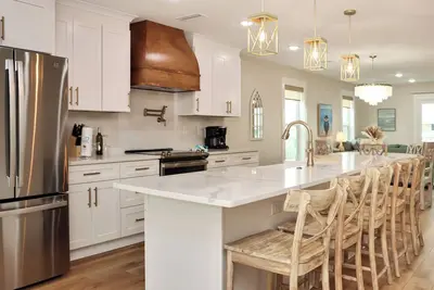 Image de Sc-K68, Beach View, Gated w/Pool, 3 Decks on End
