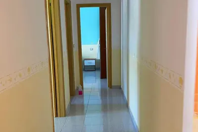 Image de Spacious vacation home close to the sea and from other points of interest.