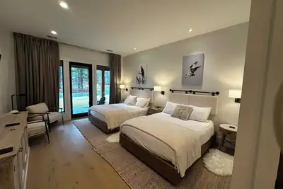Image de Osprey Cottage Suite 3717-A - part of the Eden at Gracefield Event Venue