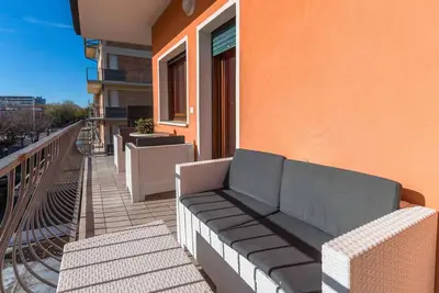Image de Appartement de vacances avec balcon et climatisation