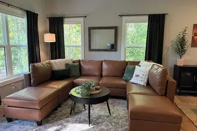 Image de New Charming 2-bedroom house in enjoyable New Haven, 6 Miles from Bardstown!