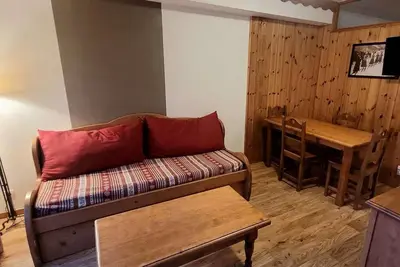 Image de Pied des pistes de ski, 3ème étage, remise en forme, piscine, sauna, balcon, télévision, 40m²