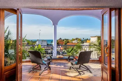 Image de 2br Penthouse: Views, Pool, Terrace