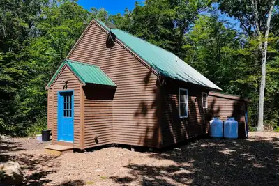 Image de The Little Maine Cabin in Brownfield Maine