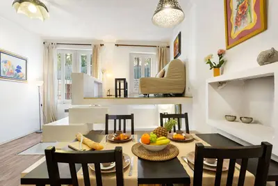 Image de Appartement à Cannes avec 1 chambres à coucher, 4 couchages