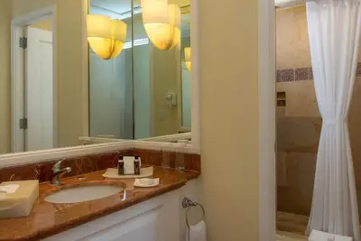 Image de Cozy 1 Bed at Pueblo Bonito Rose Resort & Spa. Week of 10/20-10/27.