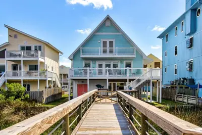 Image de Amazing Sunsets from the Soundfront Home - Boat Slip