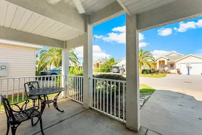Image de Hidden Palms! Private Home in Gated Communtiy!
