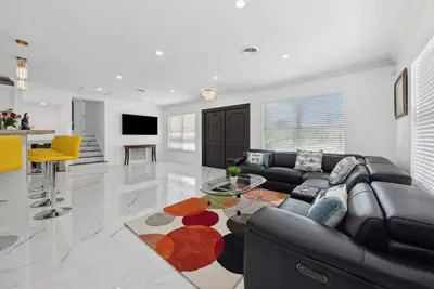 Image de Waterfront, 5bd, 4ba, 6 King Beds, Sleeps10, Jacuzzi, Mini Golf