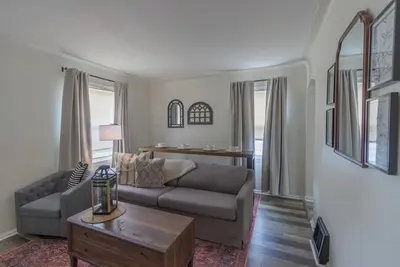 Image de Capistrano Game & Chill Retreat