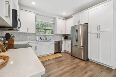 Image de 8 min to Dwntwn & Ybor! Cozy Bungalow in Seminole Heights! 3 Bdrm 3 Bthrm & Loft!