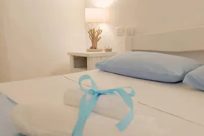Image de Villa suitable for couples and families, 350 meters from the sea