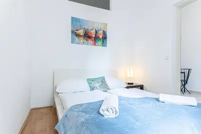 Image de Peaceful & Stylish 2 Br Apart. w\/ Cozy Atmosphere