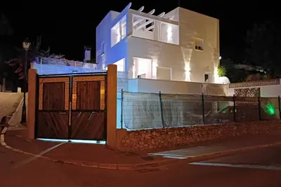 Image de Maison de vacances 'Casa Alhamar' avec piscine privée, Wi-Fi et climatisation