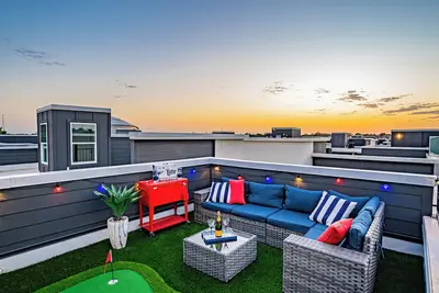Image de Lux Rooftop | Walk to Globe Life + At&T Stadium