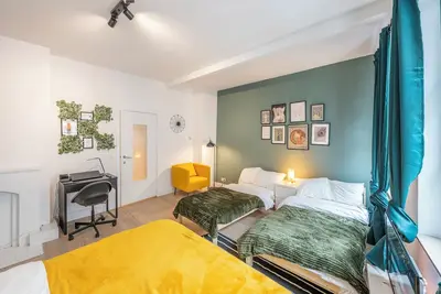 Image de Luminous Suite In Brussels - Elegant Design