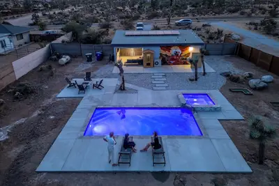 Image de Saltwater Pool/Sauna/Mini Golf/Jt Nat Park/Firepit