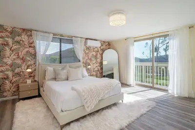 Image de •MountainTop•Pickleball•3b Home• 40 Acre Ranch•