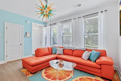 Image de Coffee Bar| Walk to Downtown| 3 King Beds