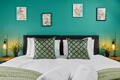 Image de Luxury House Sleeps 8, Bullring/City Centre, Free Parking, WiFi, King Size Beds