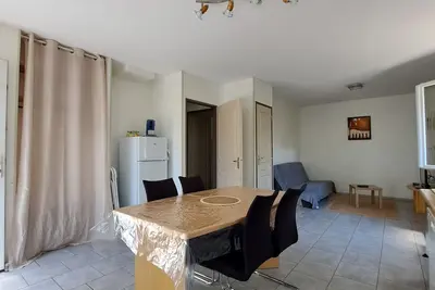Image de Maison La Châtaigne au calme entouré de la nature