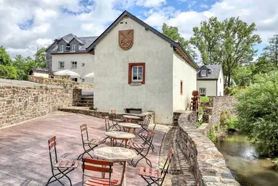 Image de Maison confortable à Irrhausen avec.