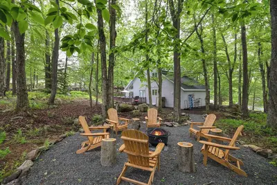 Image de Spacious 4-bed~2 Bath home in Gouldsboro with Ac, WiFi, Game-room and Firepit!