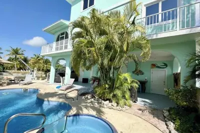 Image de The Roost in Summerland Cove Isles