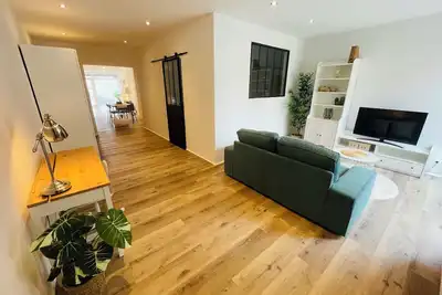 Image de Loft • 20 min Pairi Daiza • Cosy • Centre ville
