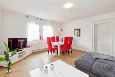 Image de Spacious 3-Bedroom Apartment in Bernkastel-Kues with River View and Modern Ameni