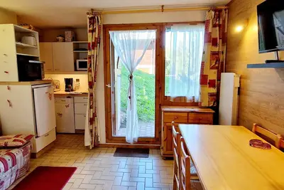 Image de Charmant T2 avec terrasse, proche pistes, parking gratuit