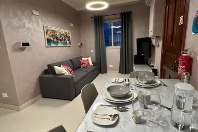 Image de Luxury Apartment w/Hot Tub - Snowdrops Swieqi