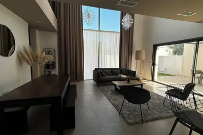 Image de Maison moderne proche mer et Espagne