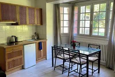 Image de ★Couples Getaway★30 min drive from Paris★ Bright & Cozy Countryside Flat 1bd