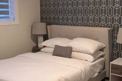 Image de Comfortable 2 bedroom suite just at the heart of the city.