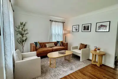 Image de Bungalow Bliss in Royal Oak