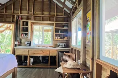 Image de Bluff Beach Bungalow Jungle Retreat