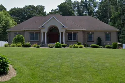 Image de Charming Country Setting 1-bedroom apartment house in Cranston with Hot Tub