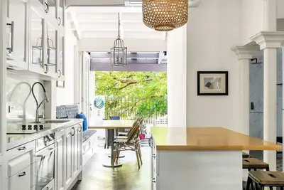 Image de Multi Level Surry Hills Home with Terrace