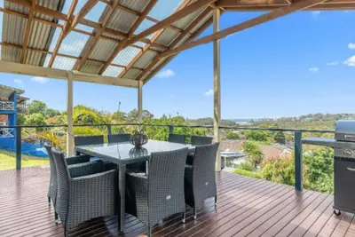 Image de Holiday Home with Ocean Views Wamberal