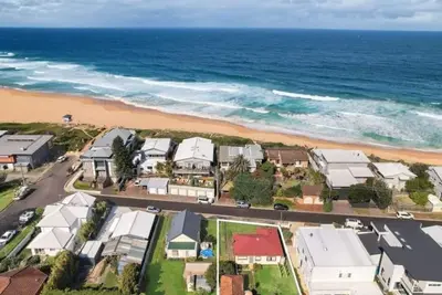 Image de Cute Beach Escape 50m to Wamberal Beach
