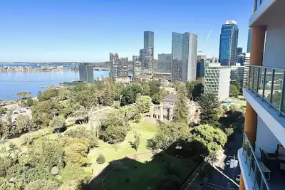 Image de 114 Incredible Cbd SwanRiver Suite +Prkg