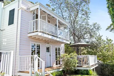 Image de Whalers Retreat - Hyams Beach 3br cottage