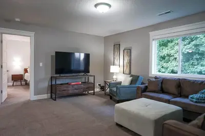 Image de Luxury Cda Retreat – 2 King Suites + Game Room