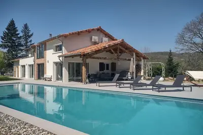 Image de Villa La Sauzière - Buzet Sur Tarn