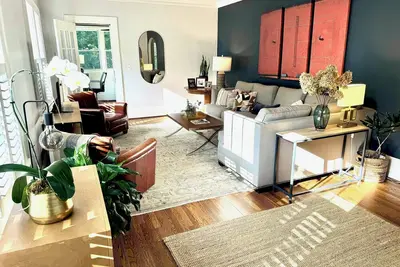 Image de Beautiful Condo in Prestigious Buckhead Neighborhood Convenient to Everything