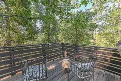 Image de Cozy 1-bedroom Loft Apartment in Stanislaus National Forest by Historic Murphys