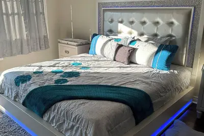 Image de Spacious, Private Family Friendly 2 Bedroom Home